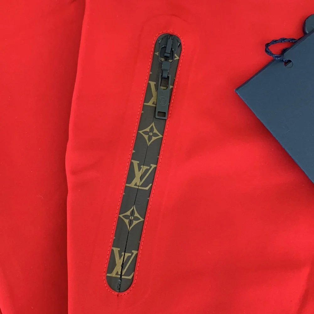 LOUIS VUITTON RED LEGGINGS SIZE 36 - Picture 9 of 12